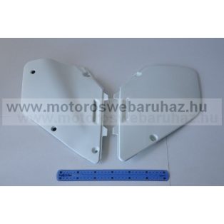 MŰANYAG ELEM, OLDALTÁBLA SUZUKI (2959UFO)