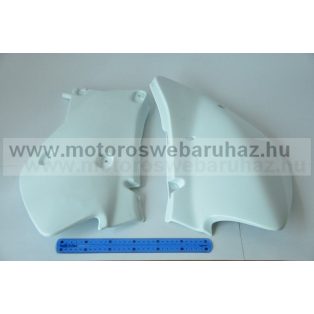 MŰANYAG ELEM, OLDALTÁBLA HONDA (3677UFO)