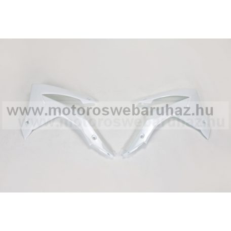 MŰANYAG ELEM, HŰTŐ LÉGTERELŐ HONDA (4657UFO)