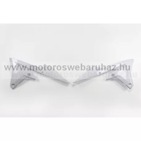 MŰANYAG ELEM, HŰTŐ LÉGTERELŐ YAMAHA (4838UFO) 